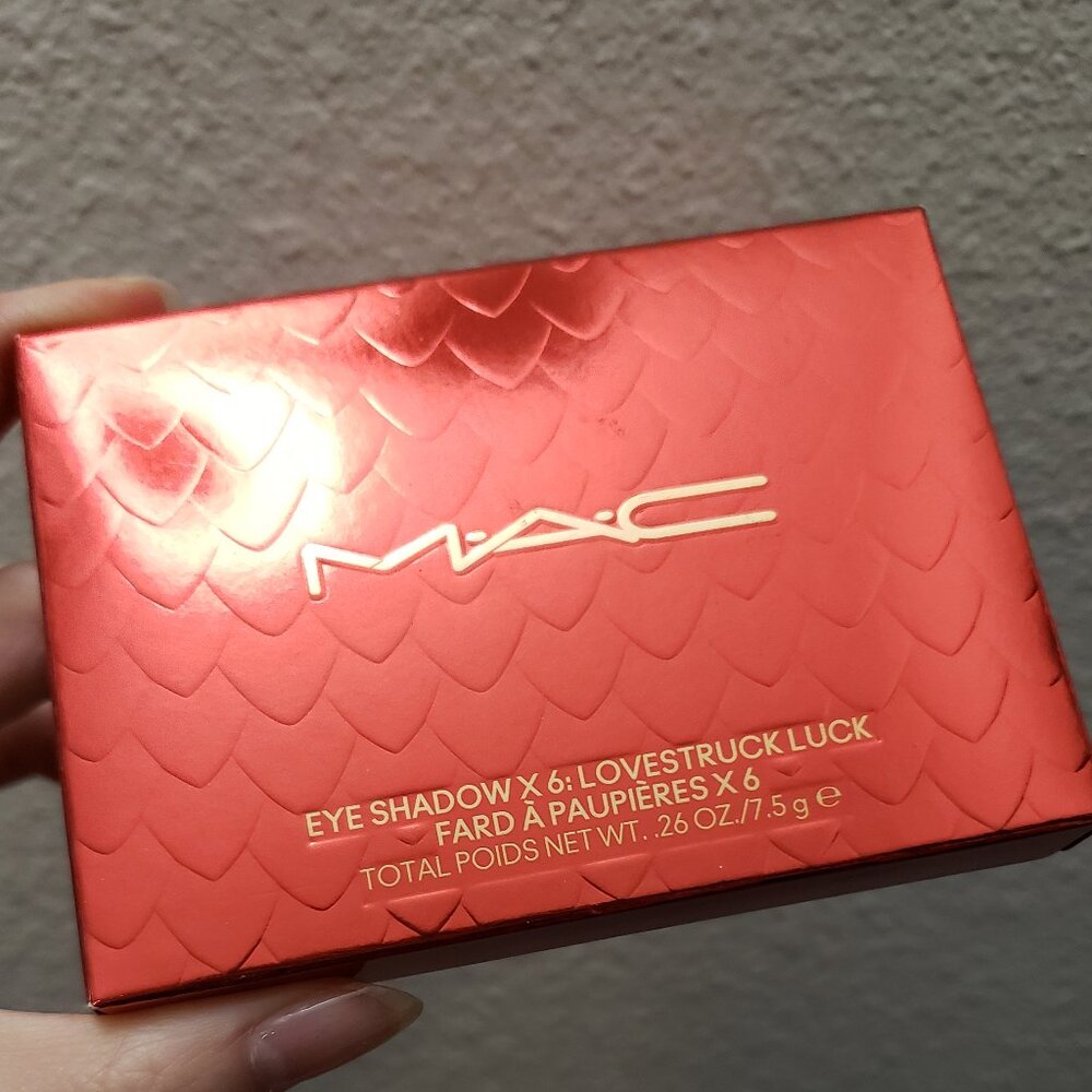 BNIB LE MAC Lovestruck Luck Eyeshadow Palette